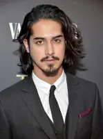 Avan Jogia