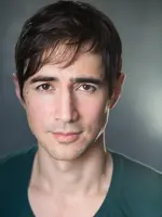 Alex Wyndham