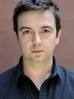Simon Lowe