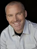 Roger Craig Smith