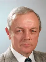 Кирилл Лавров