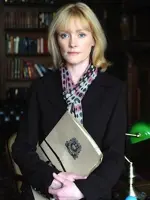 Dr. Angela Donne