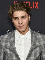 Lukas Gage