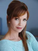 Nathalie Boltt